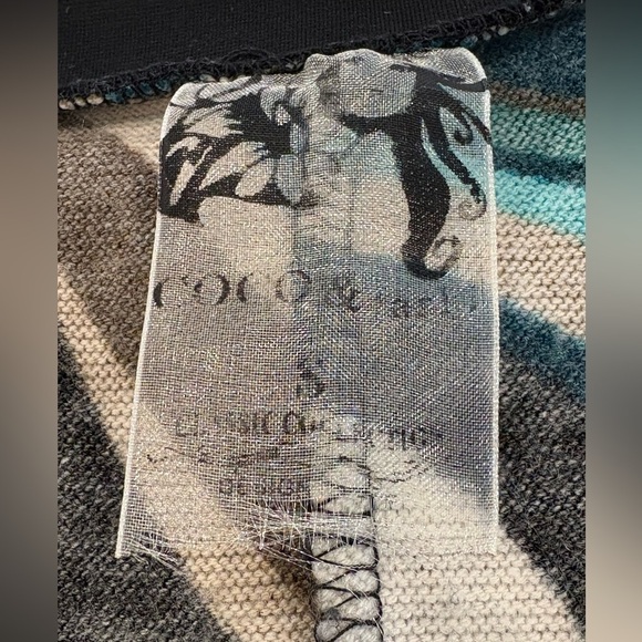 Groovy Coco & Tashi Mod Print
Mini Dress - Size Small - Picture 4 of 10